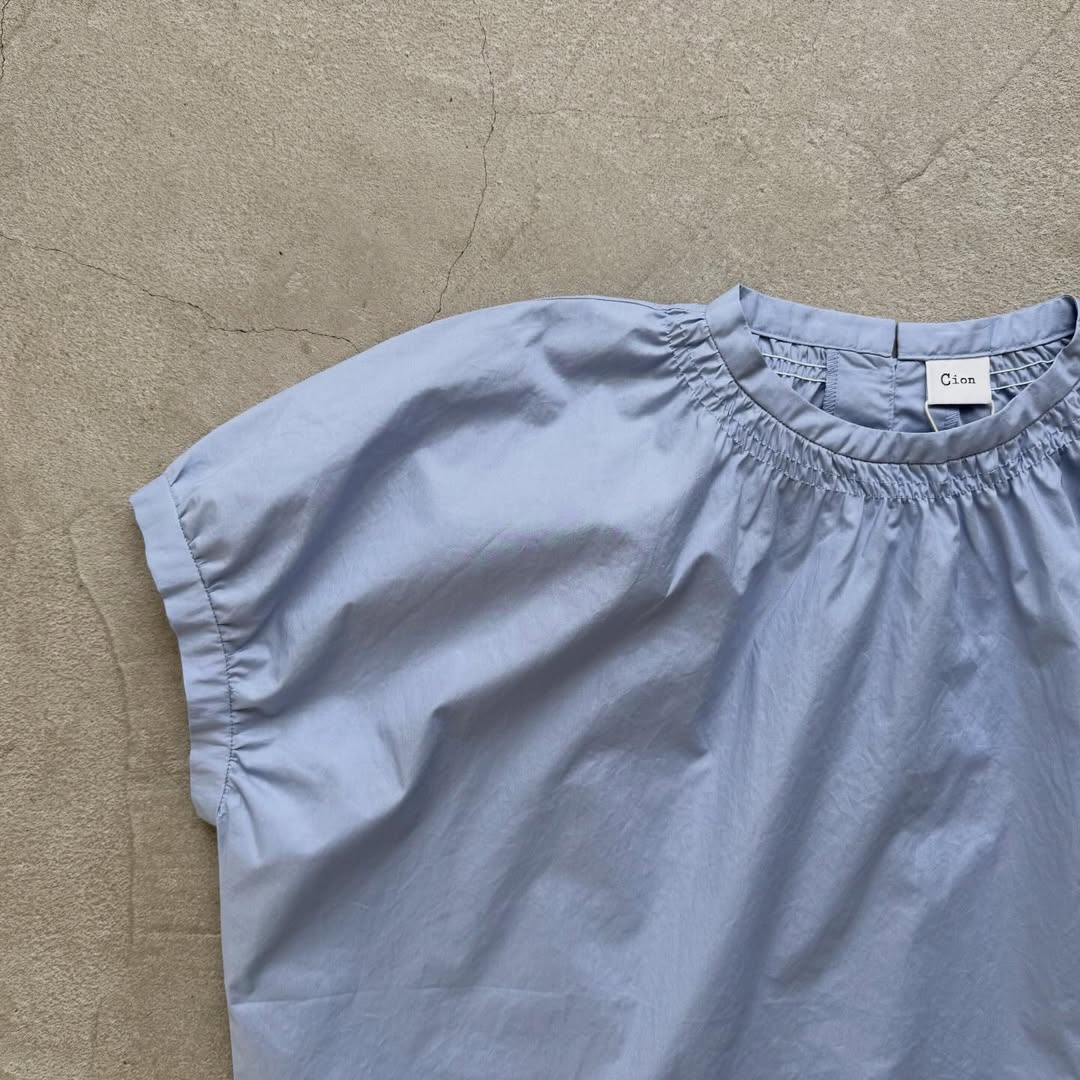 🟡週末入荷分予約受付中🟡cion  コットンシャーリングブラウス　サックスブルー