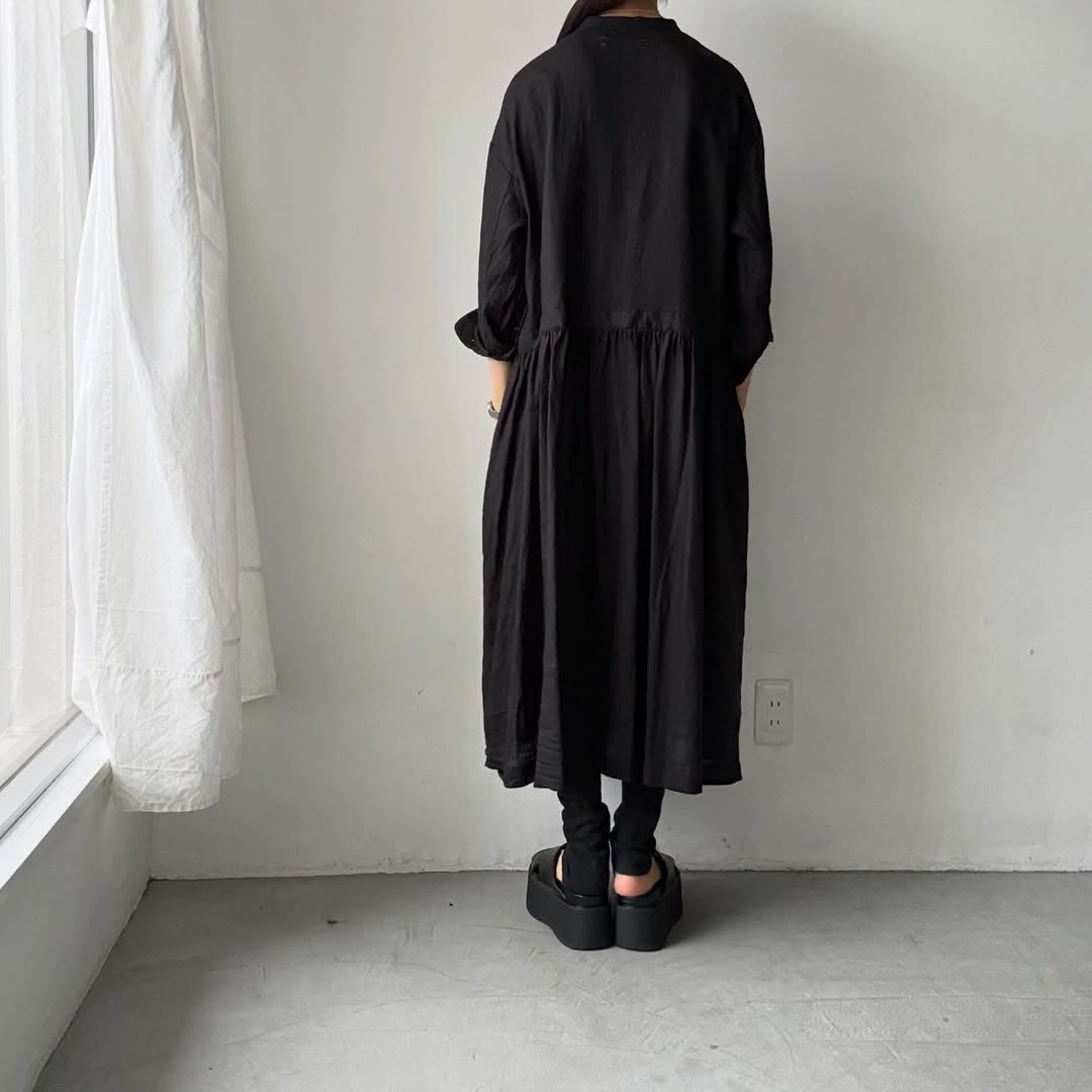 atelier naruse  リネンシャツワンピース　ブラック