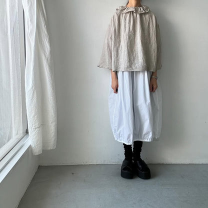 MAGALI  コルトレイクリネンフリルブラウス　ナチュラル