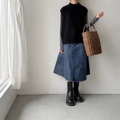 as it is.畦編みベスト