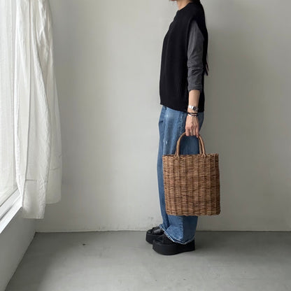 as it is.畦編みベスト